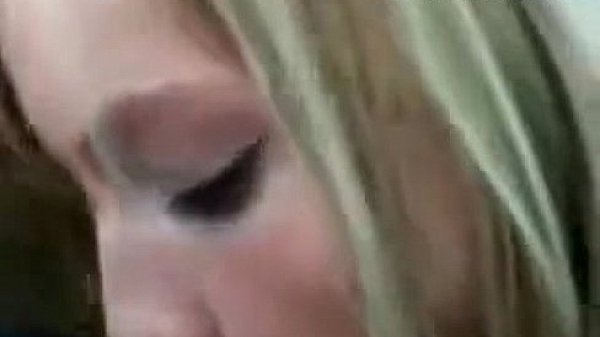 Swallowing penis down by the block 