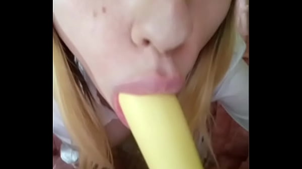 Play MP4 - Got some cum on my lip&excl;