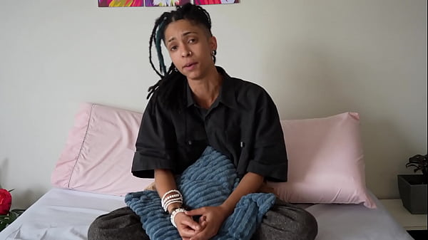 Lua obscena cantora e criadora de conteudo