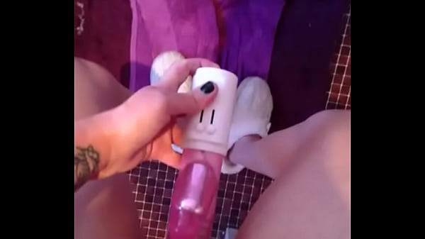 Play MP4 - sexy wife plays quikly xxx