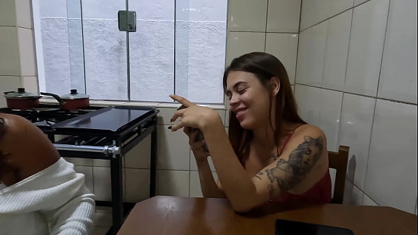 Play MP4 - A casa onde rola as maiores putarias do Brasil