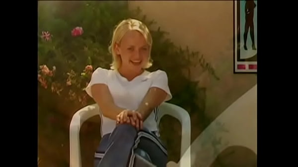 Play MP4 - Naughty blonde coed takes big cock down her throat and rides it on chair