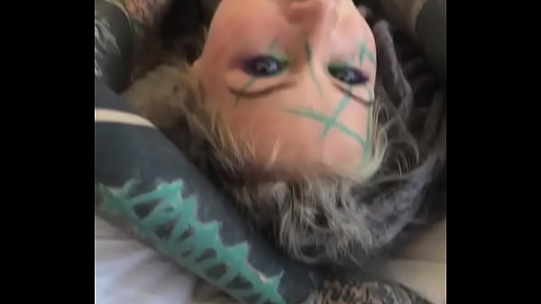 Sneak peek of the photoshoot with sujarta #photoshootpreview #creativevibes #sujartacollab #anuskatzz #anuskat 