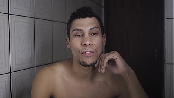 Play MP4 - j&period;