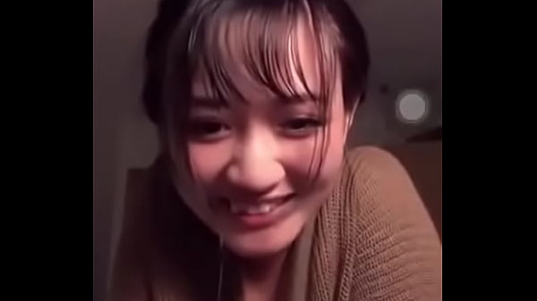 Gái_xinh bigo thả_rông khoe vếu