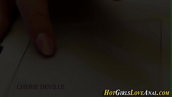 Nonton Busty Les Newbie Fingered thumbnail