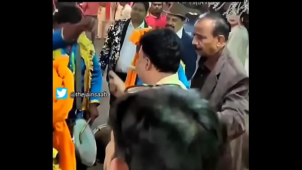 Desi dick swinging and playing session