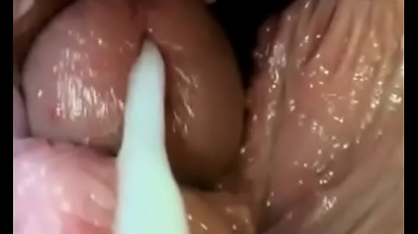 Play MP4 - C&acirc;mera filma gozada interna