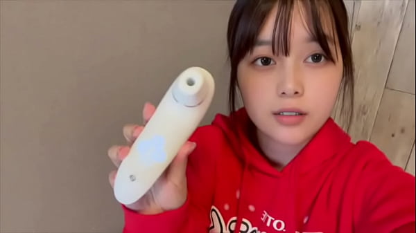 雪見だいふくの可愛い洋服着ながらオナニー。セフレ5人くらい欲しい...ファンクラブで募集してます。。 thumbnail