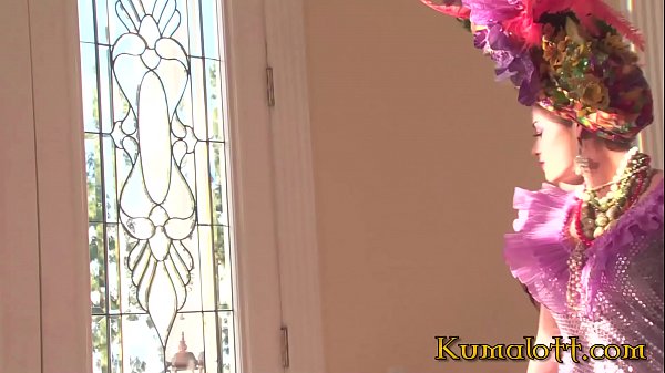 Play MP4 - Hot Rich and Famous People Have Huge Orgy Party in Mansion