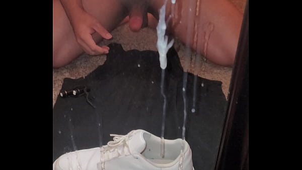 After Vibrating Stimulation Young Jock Has Massive Orgasm With Several Cumshots 