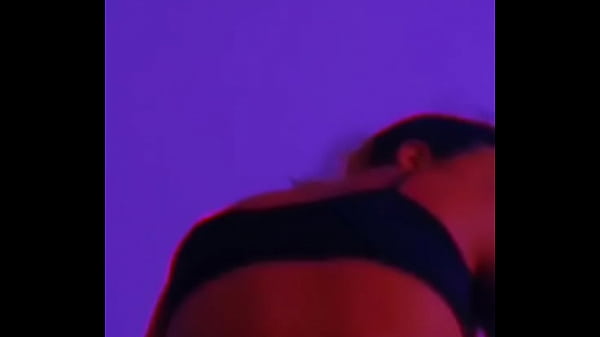 Dan&ccedil;ando muito com aquele fogo 