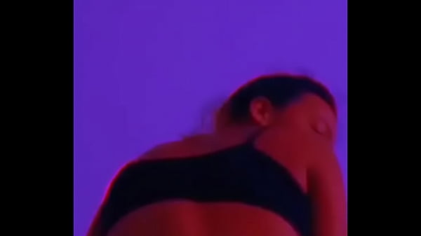 Dan&ccedil;ando muito com aquele fogo 