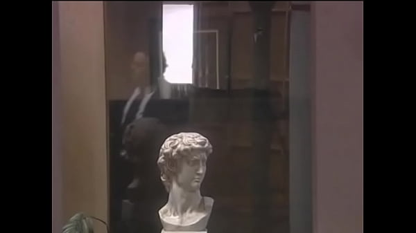 Play MP4 - Horny secretary with glasses masturbates at the workplace and then gives the boss a blowjob in front of the employees