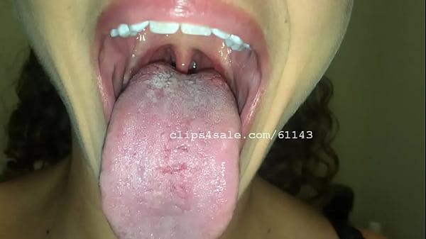Play MP4 - Mouth Fetish - Annie Arbor Mouth Video 3