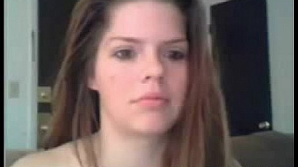 Nonton Sexy Girl Showing Hot Body On Webcam thumbnail