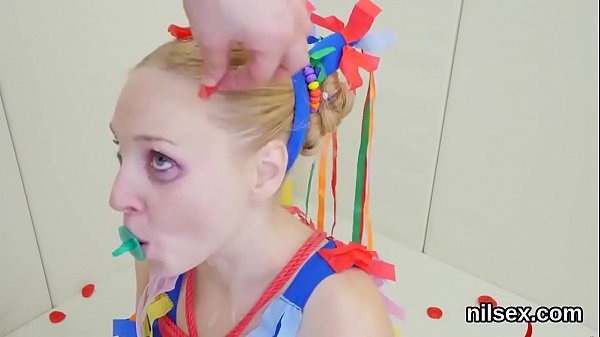 Hot nympho is_taken in anal nuthouse_for awkward treatment