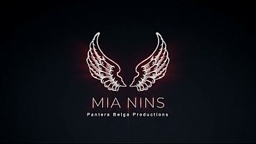 Nonton Brazilian Girl Fingers Herself Until She Has A Loud Orgasm With Heavy Squirting thumbnail