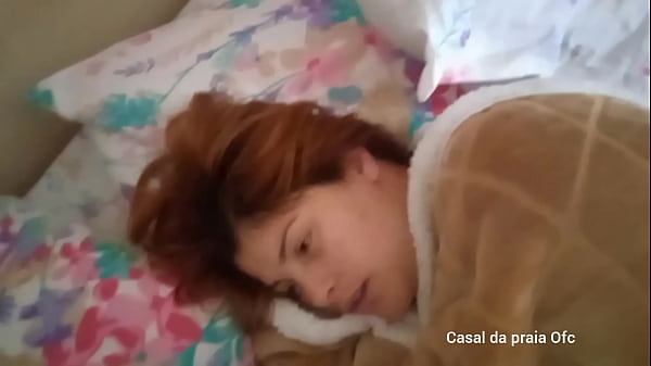 Play MP4 - N&atilde;o perdoei nem a Ressaca J&aacute; acordou com pinto na boca