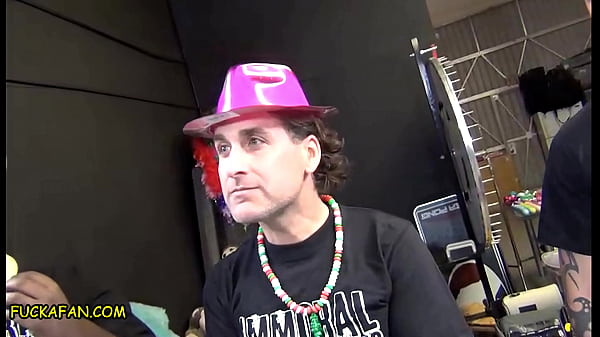 Beach Bum&rsquo;s Squirting Fantasy Fulfilled By Milf Cytherea, Big Booty Jennifer White & Busty Milf Nikki Sexx thumbnail