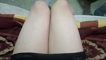 Nonton My Step Cousin Without Panties Under The Table Shows Her Beautiful Legs thumbnail