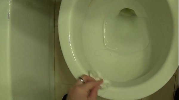 Play MP4 - Aiden Valentine Wakes Up As A Woman