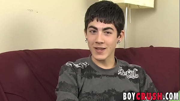 Play MP4 - Interviewed twink Rad Matthews cums after an interview