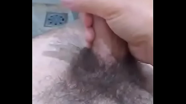 Gozando no banheiro