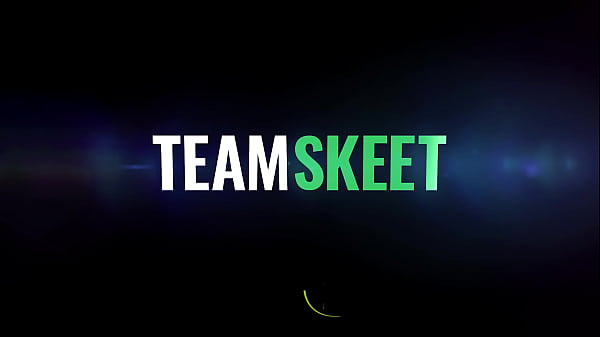 Nonton New Kinky Slut Alert thumbnail