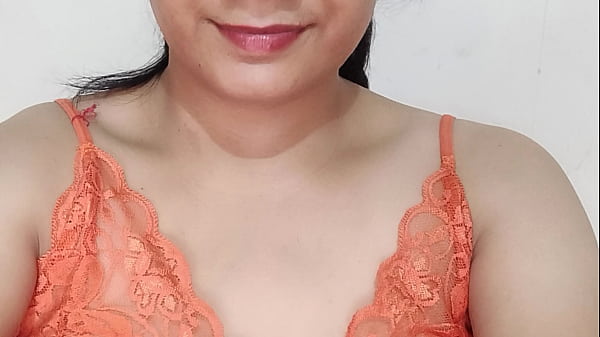 Sexy nisha bhabhi fingered with ex boyfriend by putting cucumber in her pussy