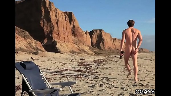 Hot newcomer Lance Alexander outdoor solo 