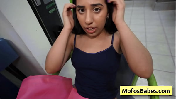 Watch this big tit naughty teenager getting her juicy tight cunt fucked in a laundromat