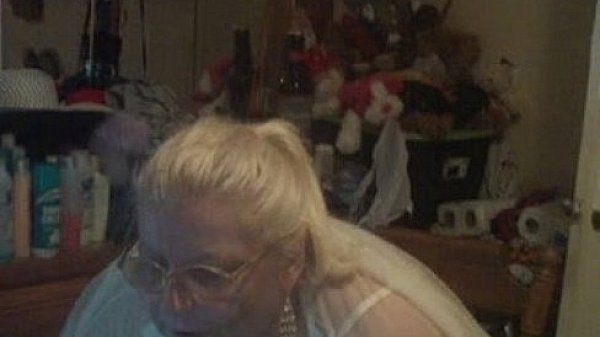 vids 221 006.MOV 