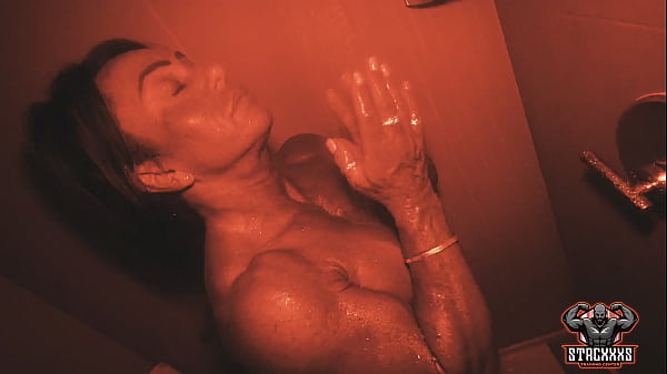 Stacxxxs red light district ~ ruby muscle