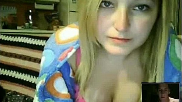 Nonton Free Unlimited Cute Teen Flashes thumbnail