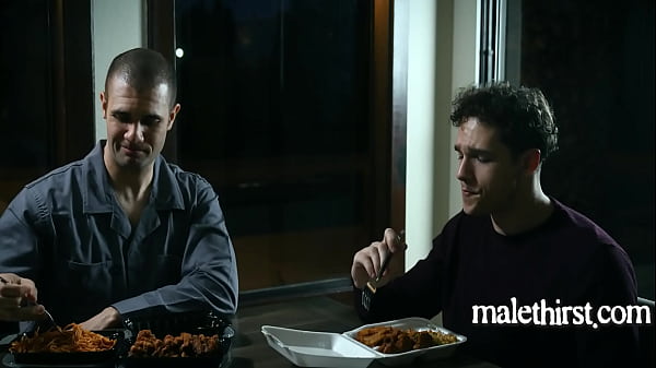 Play MP4 - Handy Man Seduces Twink Stuck Up On His Ex &vert; MaleThirst