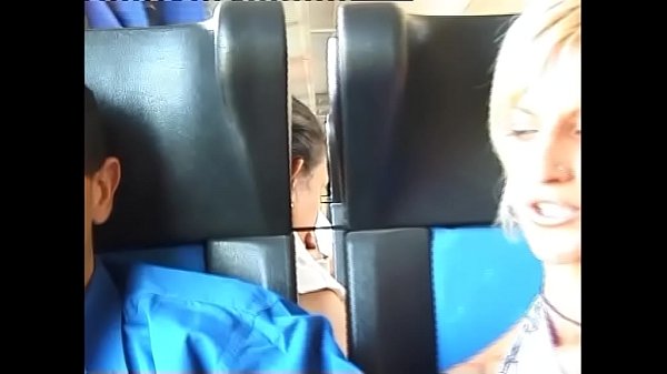 Play MP4 - Scusate mi sto annoiando&comma; mi inculate&quest;