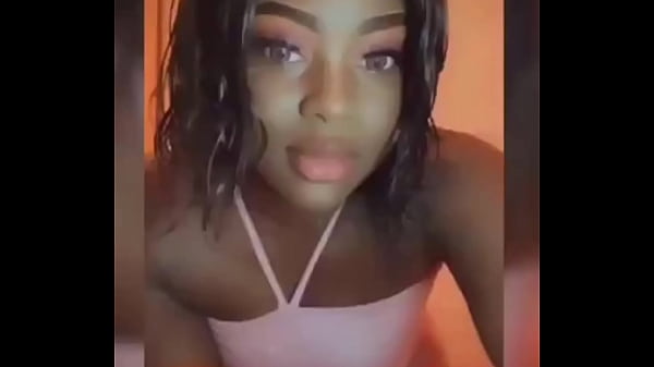 Nonton Gros Cul Africaine thumbnail