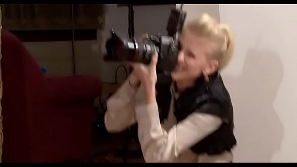 Nonton Clothed Chicks Take Lengthy Knobs thumbnail