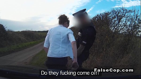 Brunette amateurbangs cop_on the bonnet