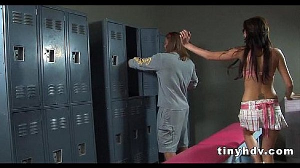 Nonton Dick Sucking Teen Chloe Morgan 4 71 thumbnail