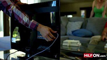Hot Milf Dee Williams & Axel Haze Fucked Hard thumbnail