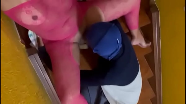 Entregador Pediu Pra Ver Minha Rola E Caiu De Boca thumbnail