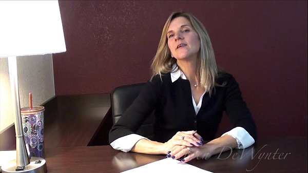 Play MP4 - The Interview