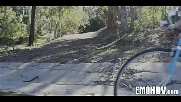 Nonton Hot Emo Angel 034 thumbnail