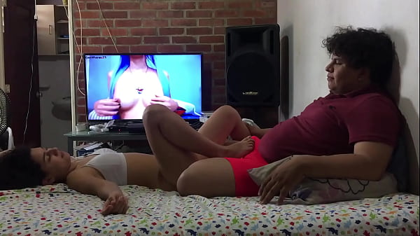 La Joven Y Bella Tammy Luego De La Uni Dad Viene Para Que Follemos thumbnail