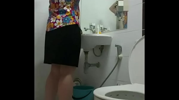 Play MP4 - เย็ดครูฝึกสอน ช่วงพักลางวัน ได้อารมณ์สุดๆ