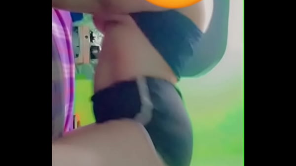 Me hace un baile con ese culo bien rico 