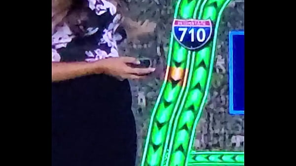 Nonton Help Me Cum thumbnail