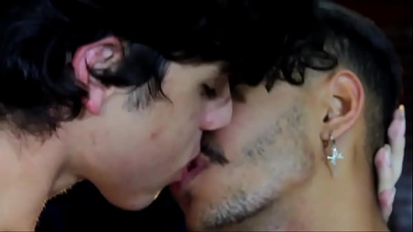 Sendo Fodido Por Duas Rolas thumbnail